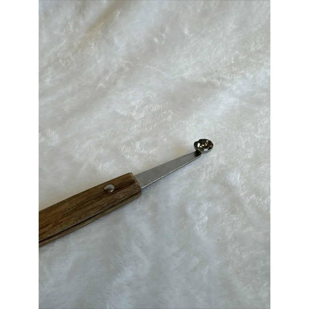 Vintage wood handle melon‎ fruit scoop 8